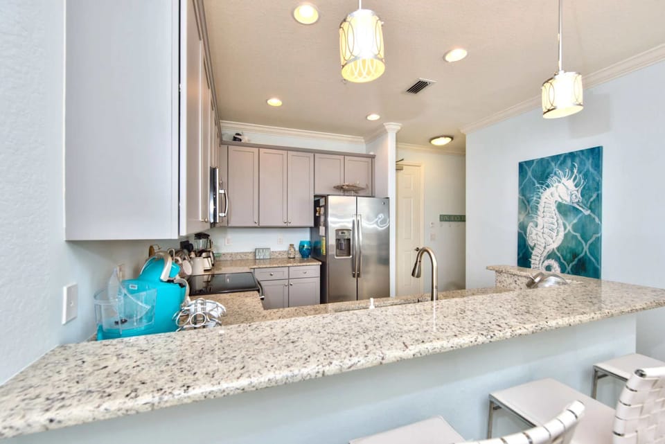 Fully-equipped Kitchen with Stainless Steel Appliances