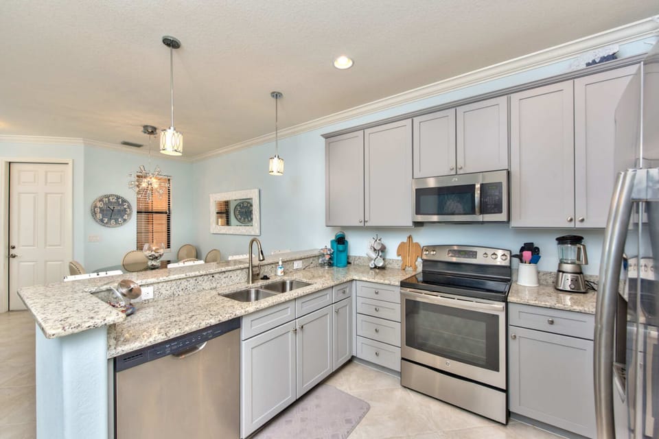 Fully-equipped Kitchen with Stainless Steel Appliances