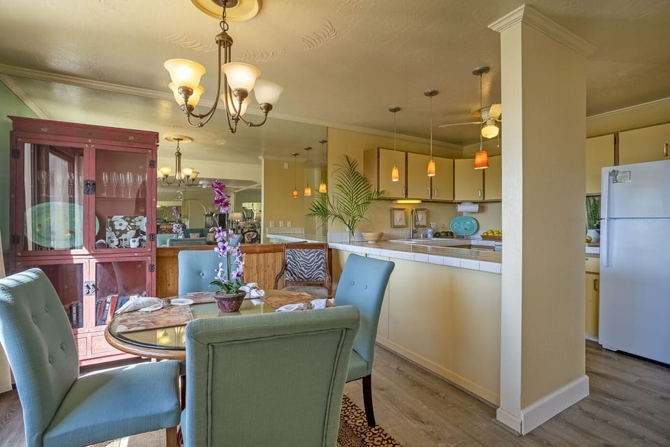 Dining Area and Kitchen - Make a meal and relax | Kahala 123 | Kauai Condo