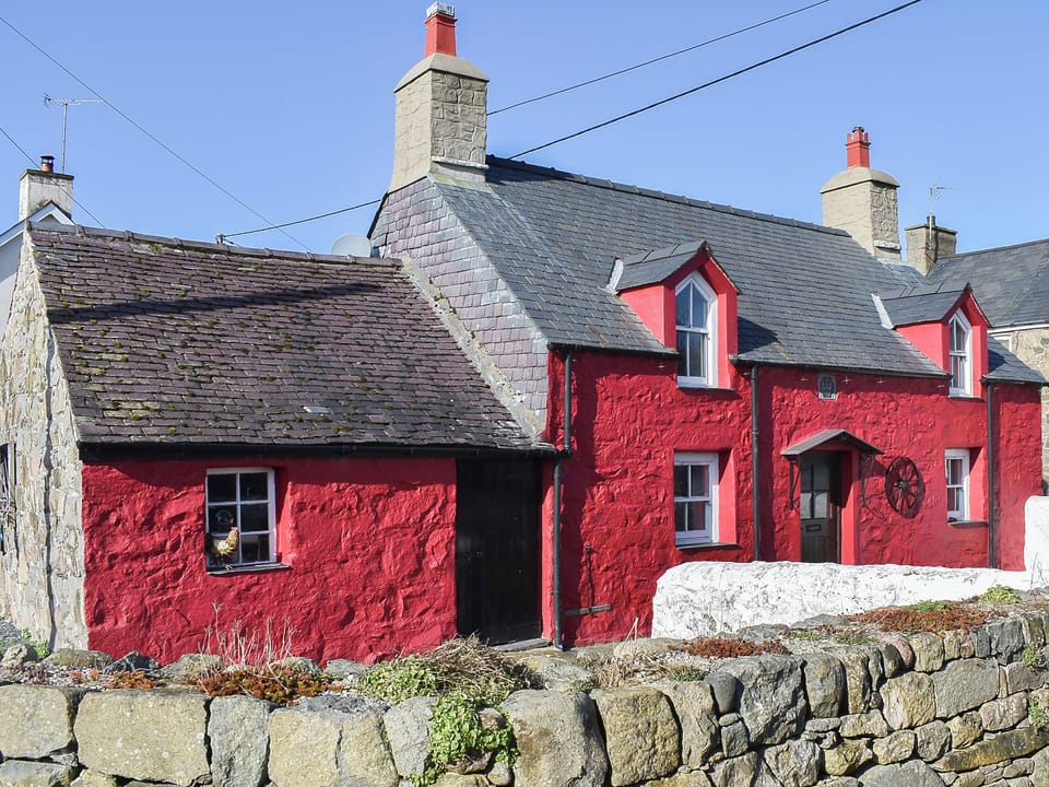 Exterior | Cae&rsquo;r Pwll, Morfa Nefyn