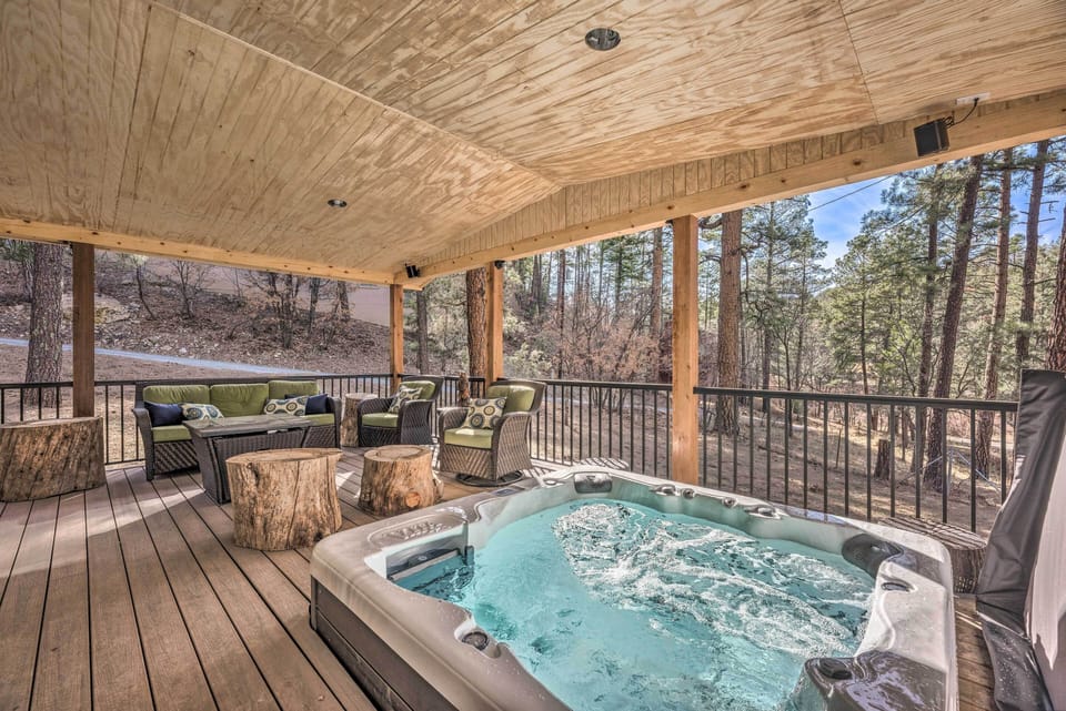 Ruidoso Vacation Rental Cabin | 5BR | 3BA | 2 Stories | 1,808 Sq Ft