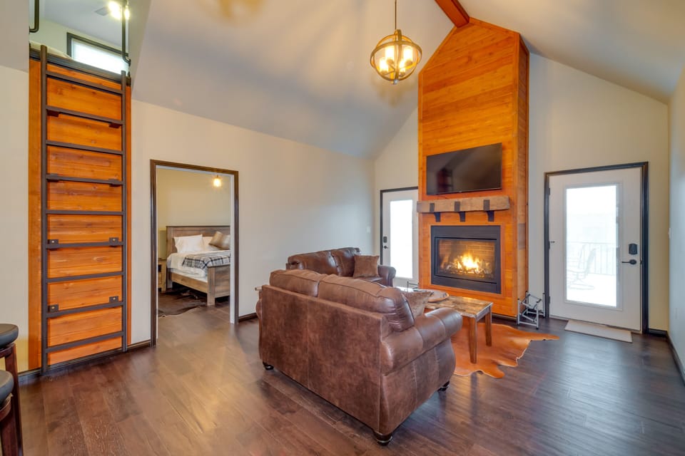 Living Room | Loft Bedroom Access | Smart TV w/ Cable