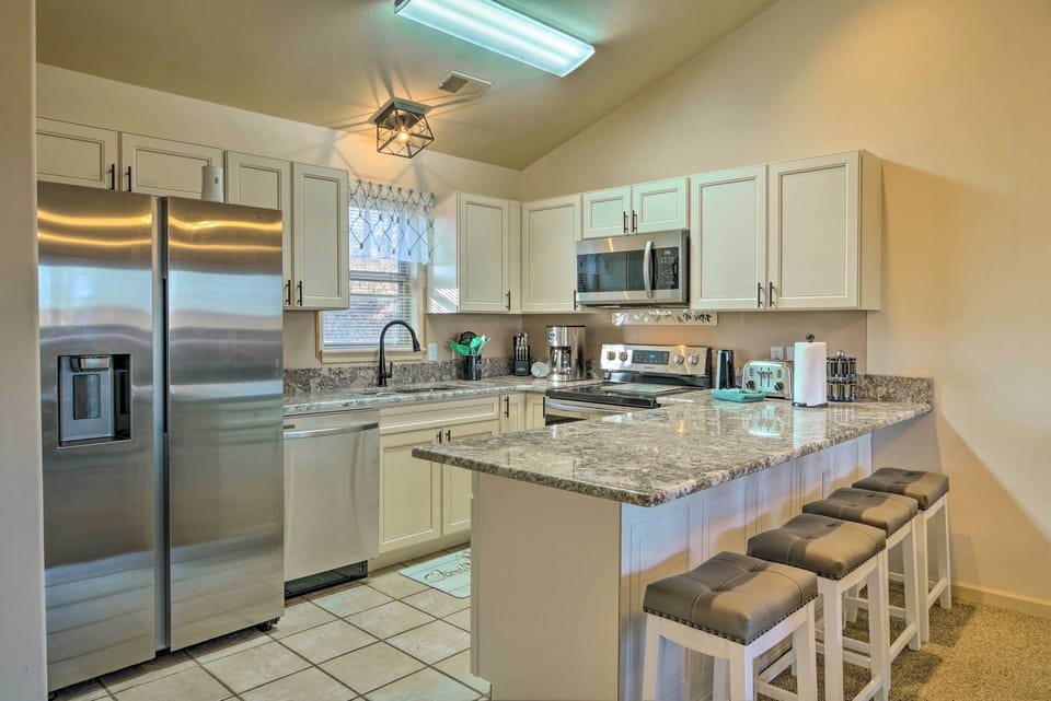 Kitchen | Fully Equipped | Stainless Steel Appliances