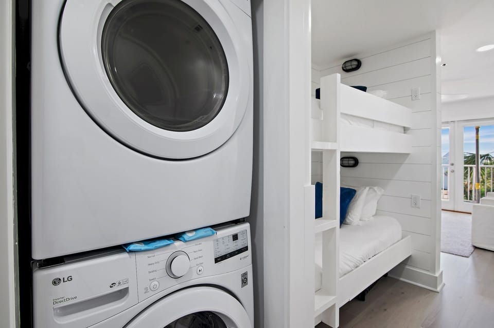 Full Size Washer and Dryer