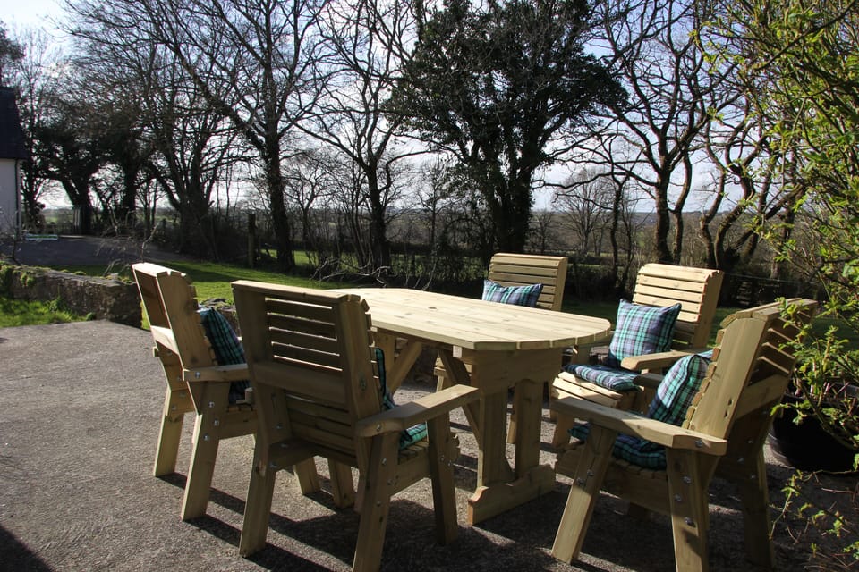 Outdoor seating