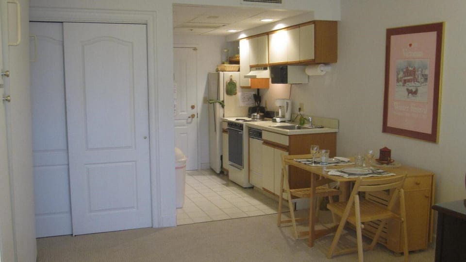 Kitchenette