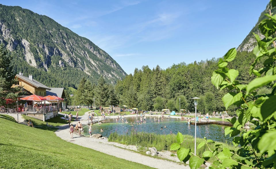 Surroundings [summer] (1-5 km)