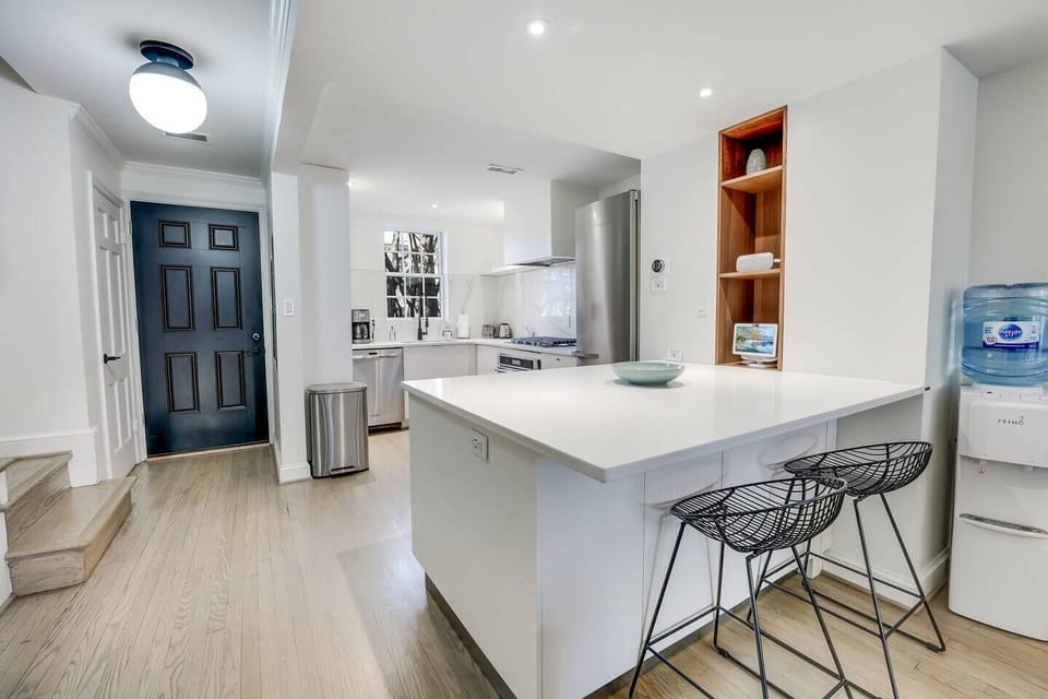 Front Entrance, Open Concept Kitchen & Island.