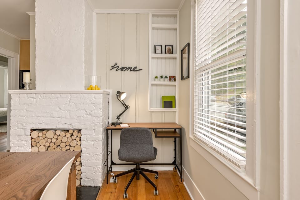 Enjoy setting up your laptop in this cute space.