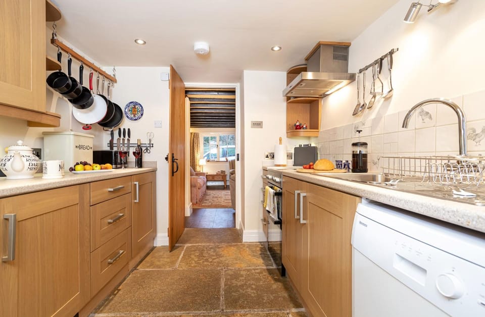 Fully fitted kitchen with everything you need to make your stay a home from home experience.