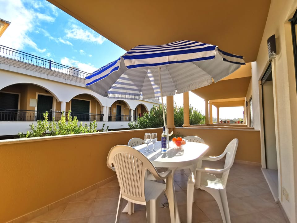 Lovely veranda is accessed from lounge and also the master bedroom
