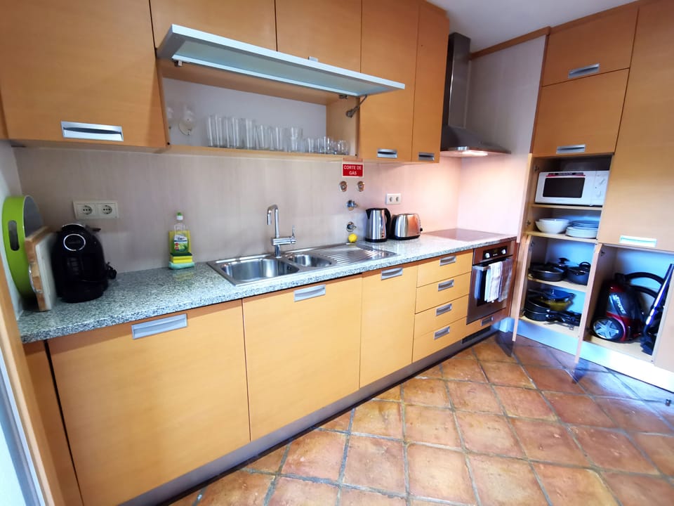Very well equipped kitchen