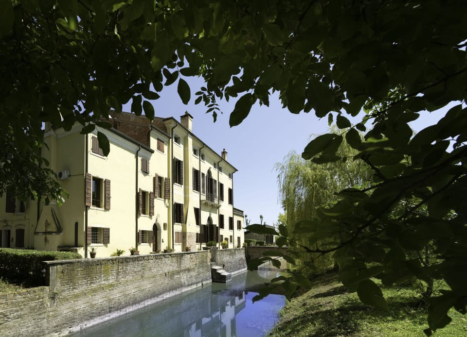 The "peschiera"