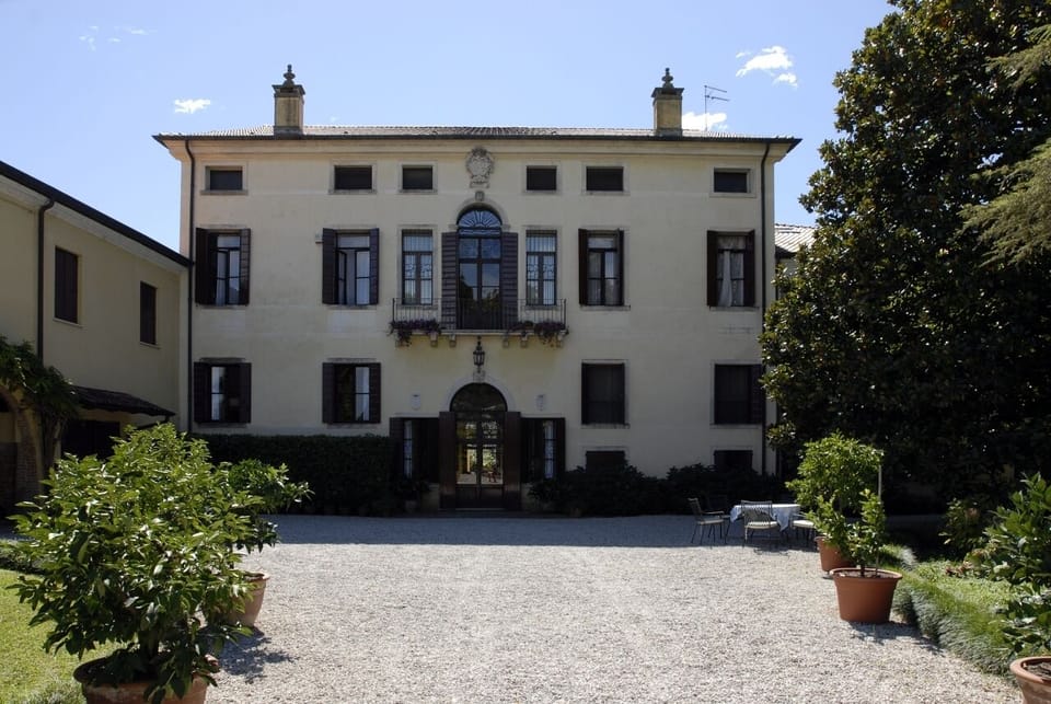 Villa's north facade