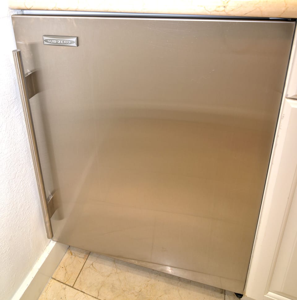 Sub-Zero Refrigerator