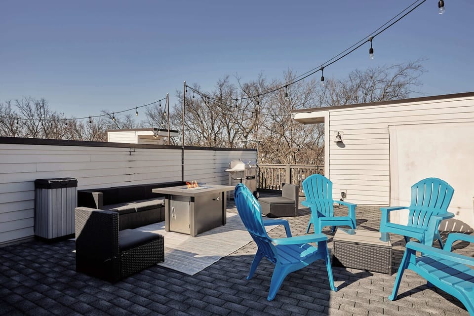 Whatever the season, our rooftop promises fresh air and memory-making moments!