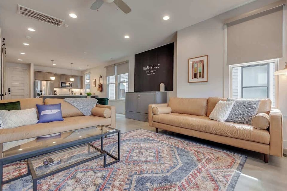 Welcome to the Mansfield, your Nashville home away from home!