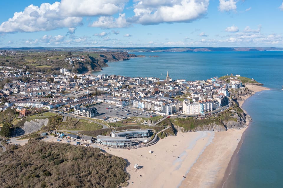 Luxury Apartment, Sea Views, Pet Friendly