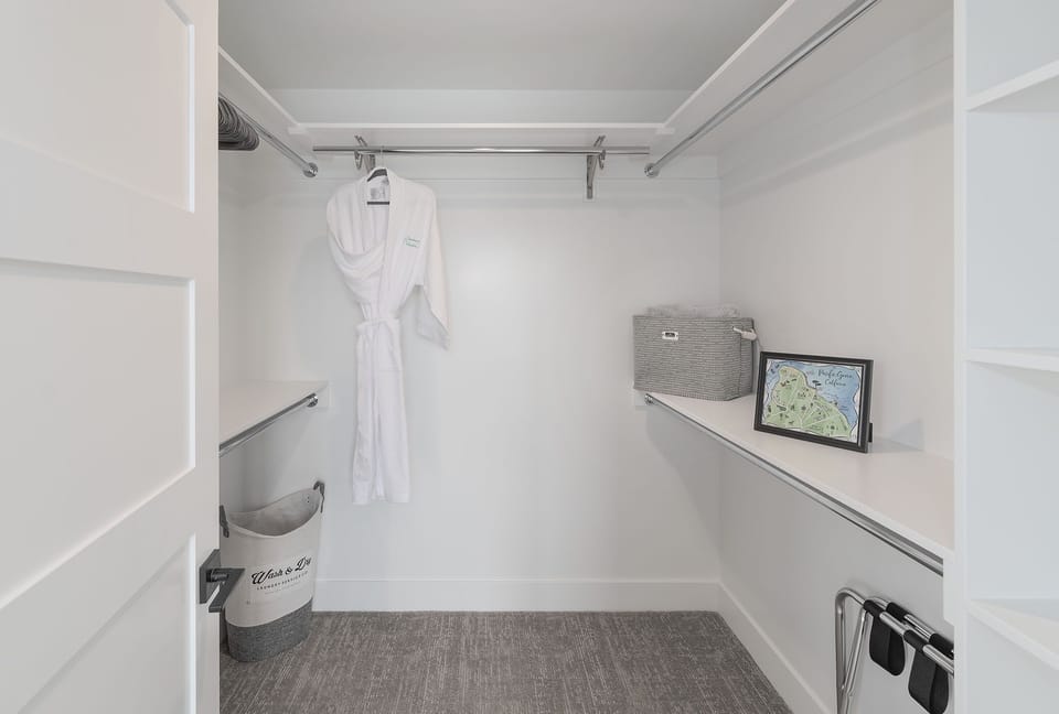 Bedroom #1, Large Walk-In Closet