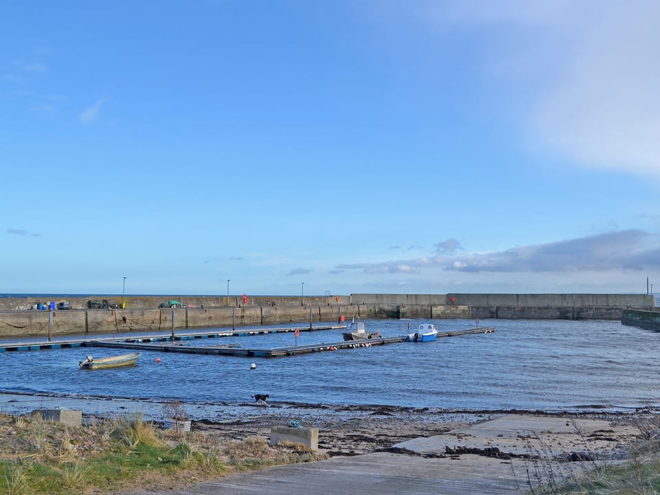 Surrounding area | Iseabail&rsquo;s House, Balintore