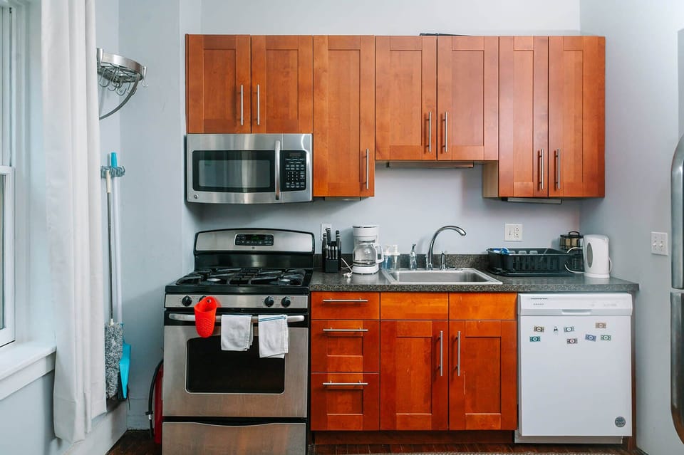 Fully Stocked Kitchen