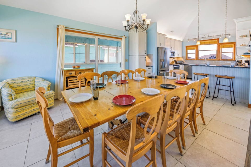 Surf or Sound Realty - 942 - Shore To Please - Dining Area -1