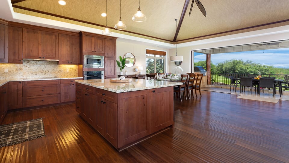 Enjoy meals inside or out on the lanai