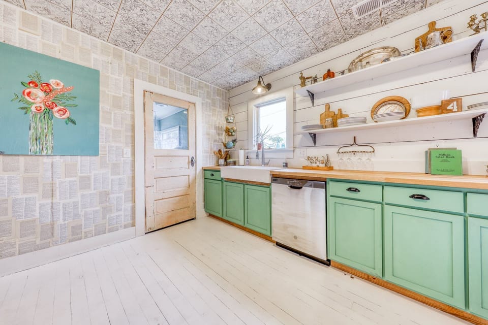 Kitchenette