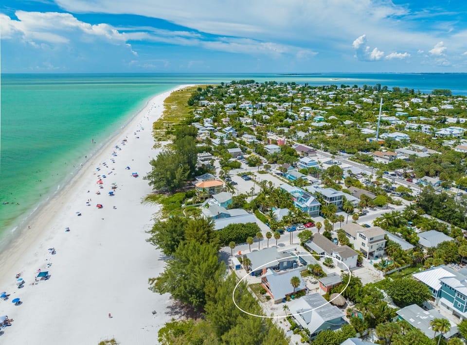 Look at this beautiful beach right out your front door