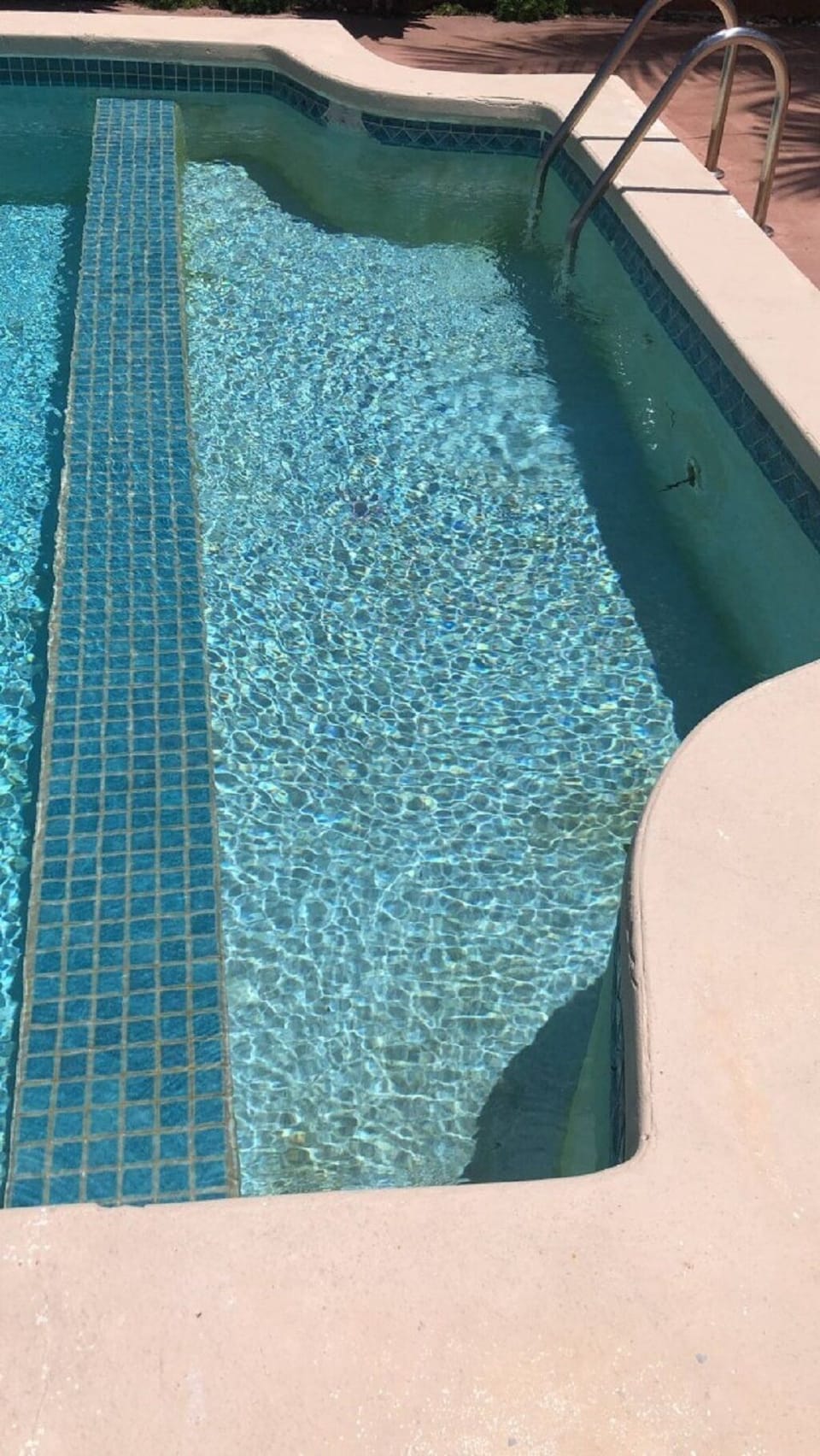 Pool kiddie section 3 foot depth