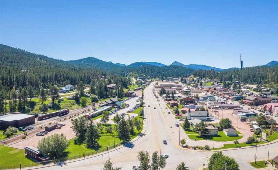 Downtown Hill City