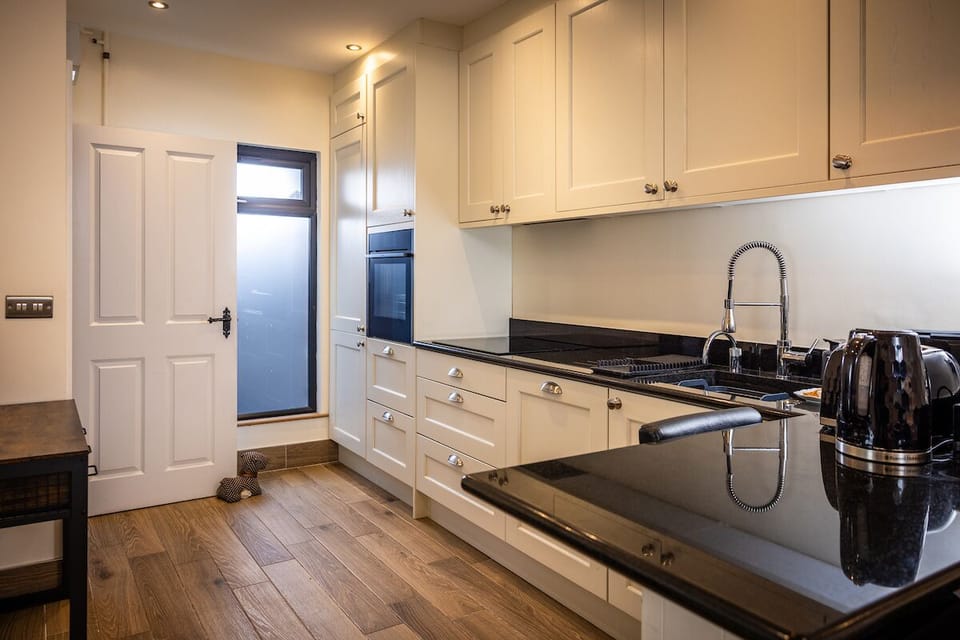 work tops and storage cabinets