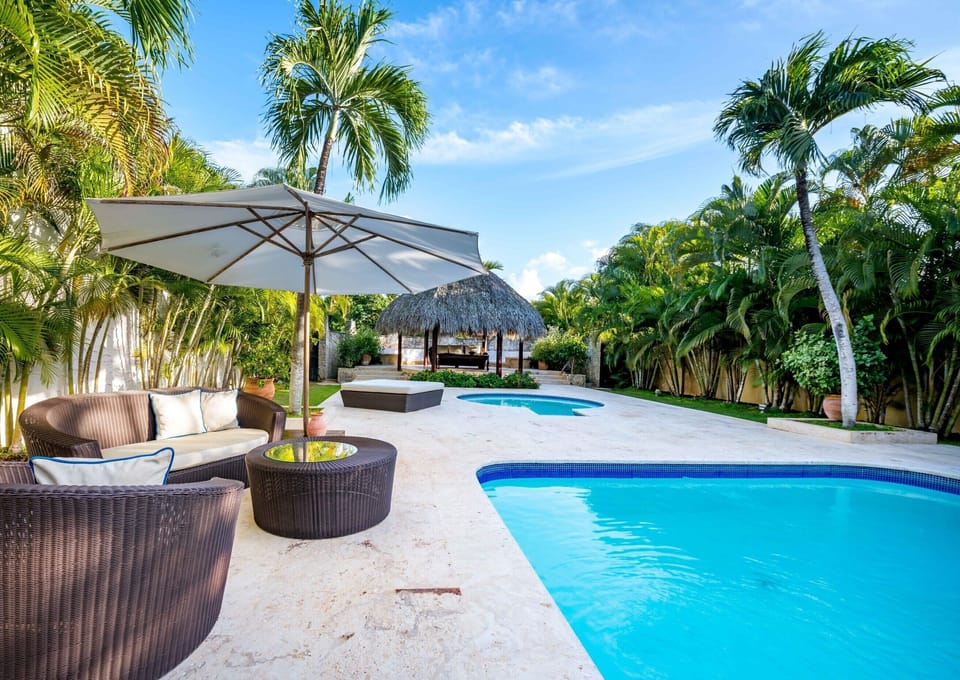 Outside seating by the pool