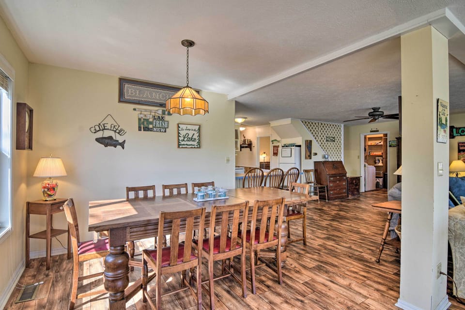 Dining Room | Dishware & Flatware