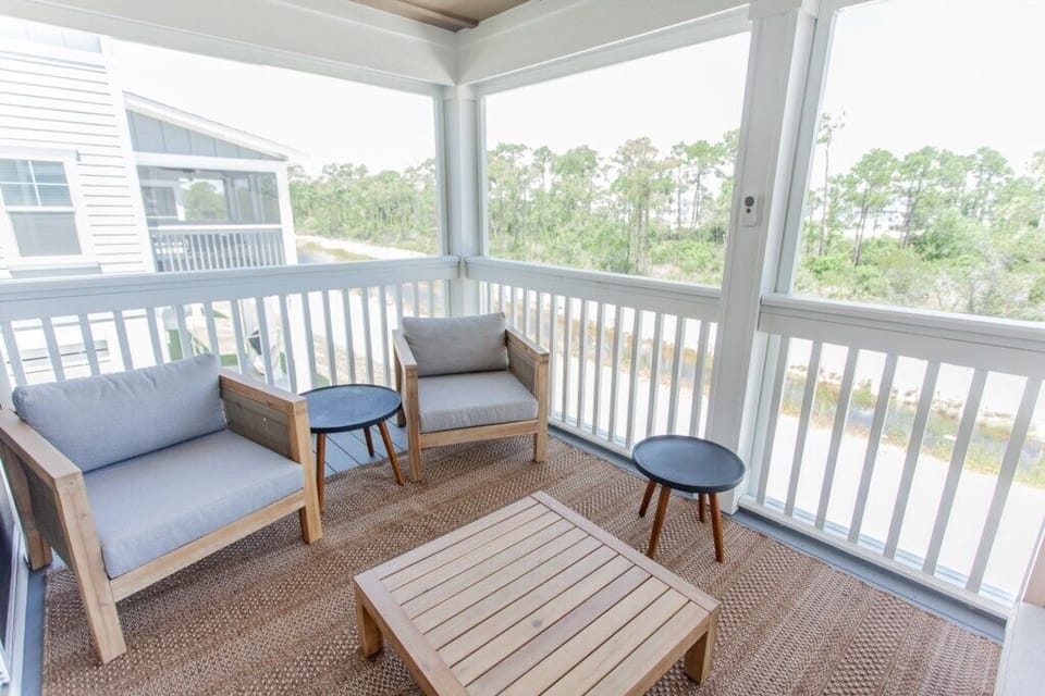 Backporch facing pond