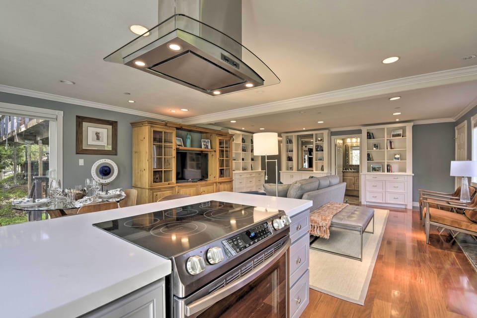 Kitchenette
