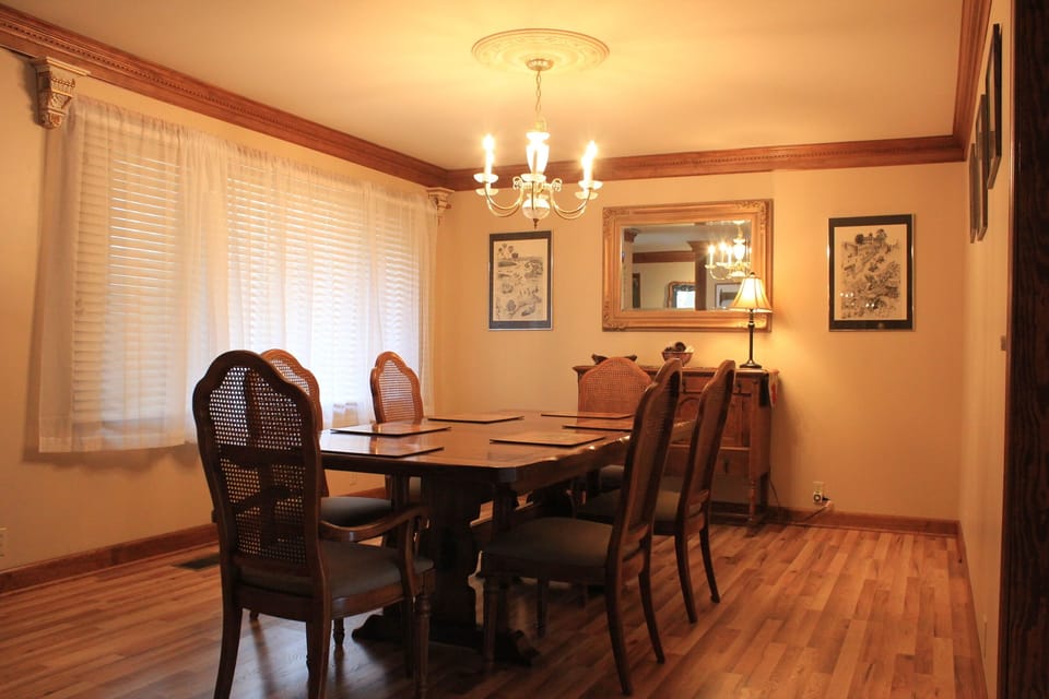 Dining room allows guests to dine together to create great vacation experiences.