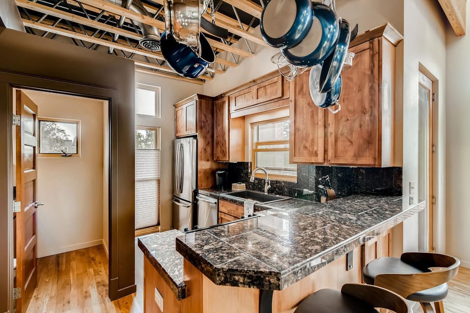 Fully-equipped Kitchen