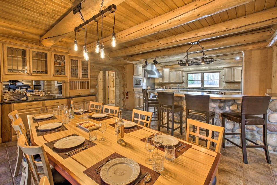 Kitchen | Fully Equipped | Dining Area