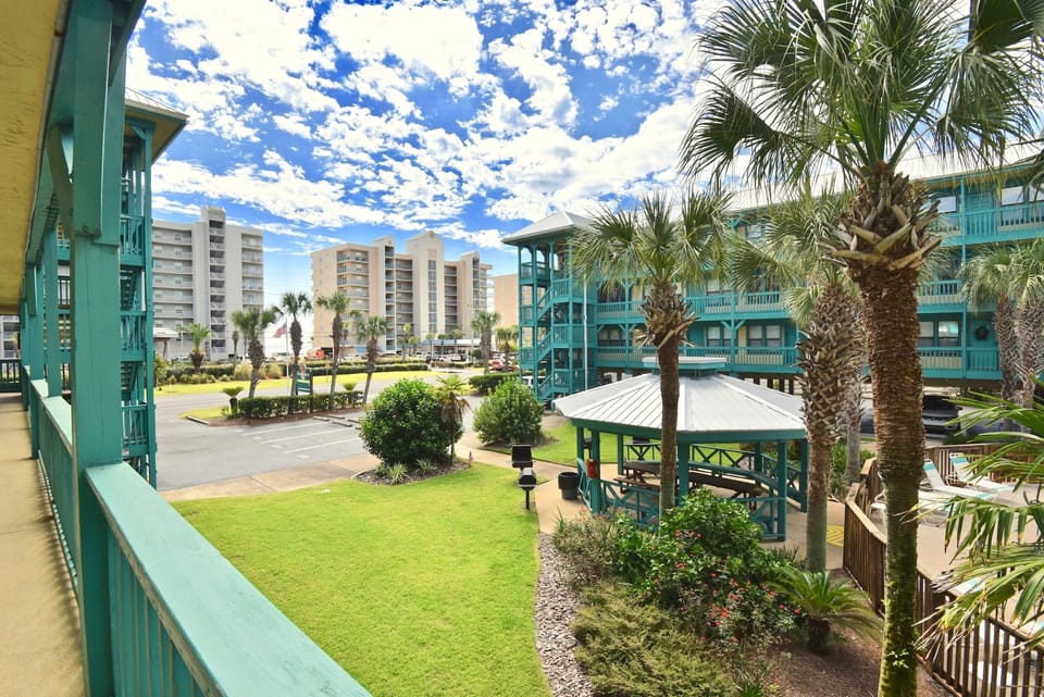Front Entry View Facing Courtyard and Gulf