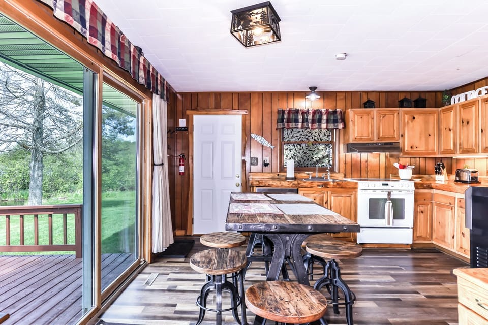 Lots of beautiful natural light.