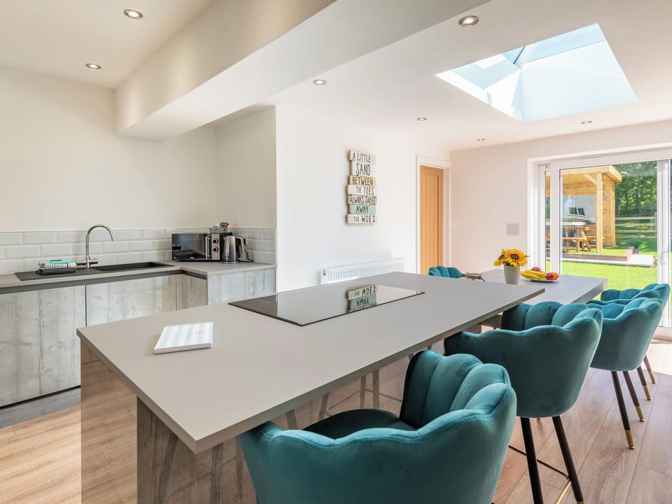 Dining Area | Sea Breezes, Anderby Creek, near Chapel St Leonards