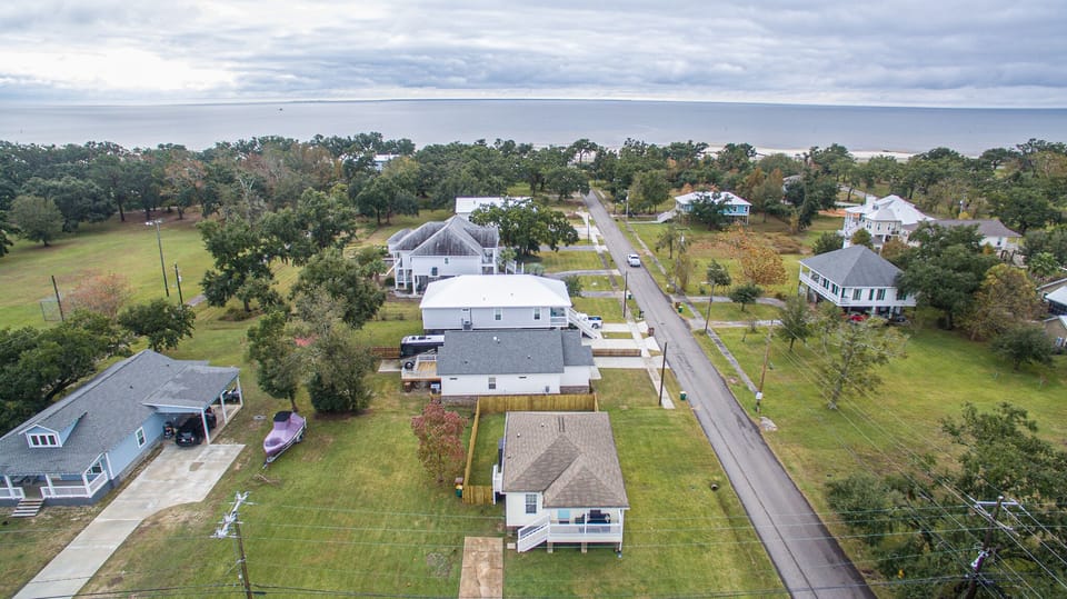 Just one block from the beach; a five minute walk!