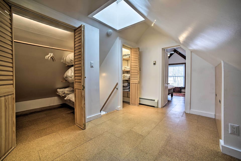 2nd Floor | Linens Provided