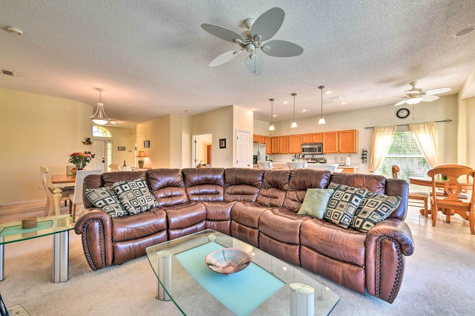 Living Room | Central Heating & Air Conditioning