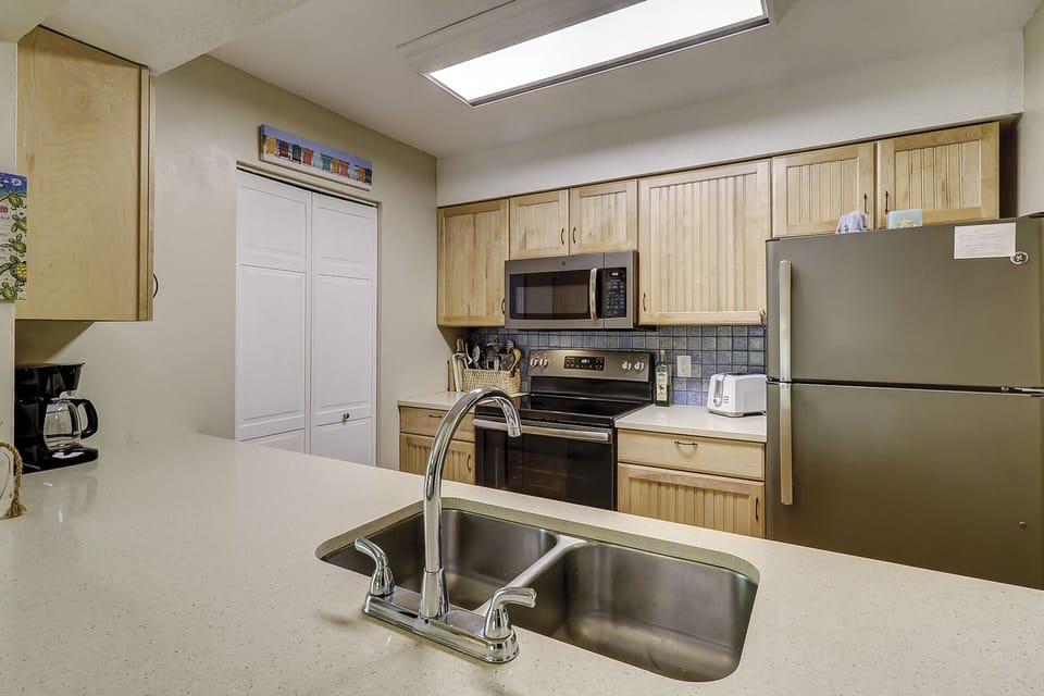 Kitchen - recently updated with plenty of space to make those large family meals.
