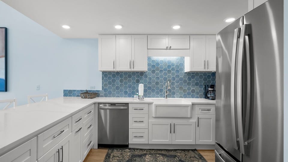 14-custom-22400FrontBeachRd16-13