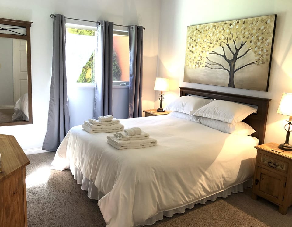 Main bedroom. 