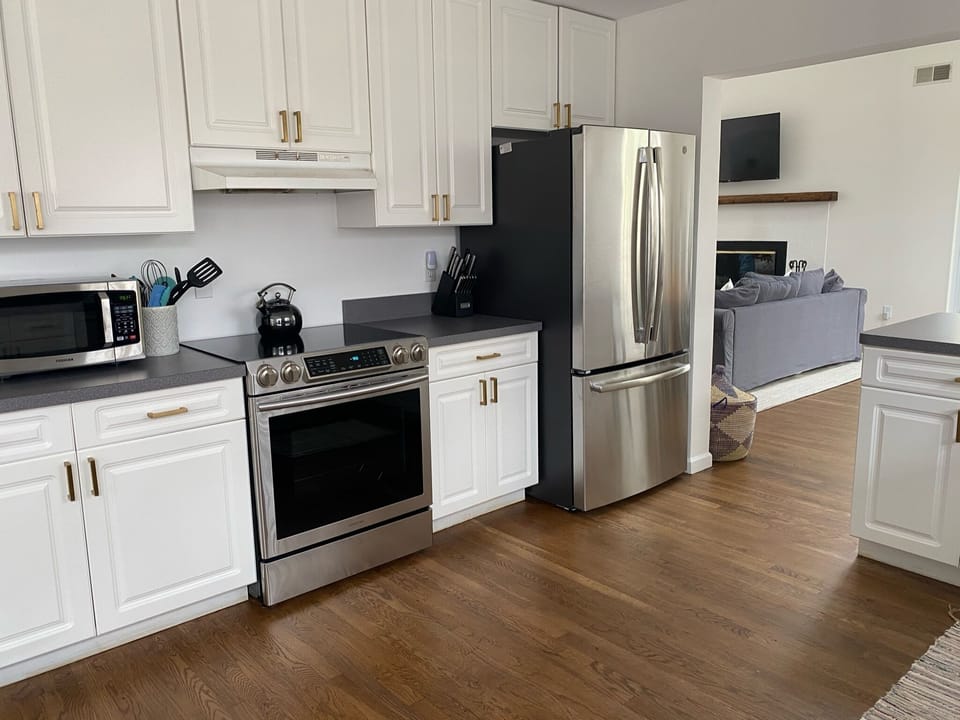 Induction range with convection oven. 