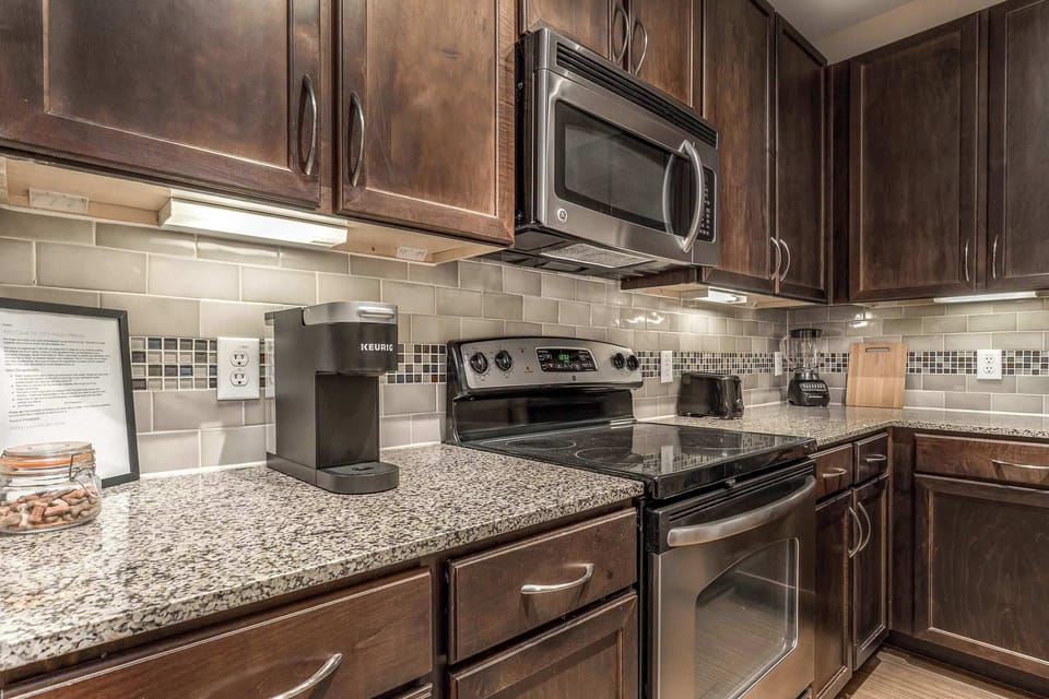 Large fully stocked kitchen